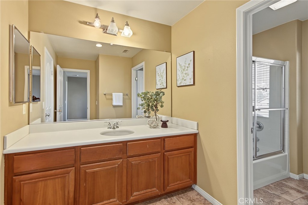 5967 Sandown Place Property Photo 30