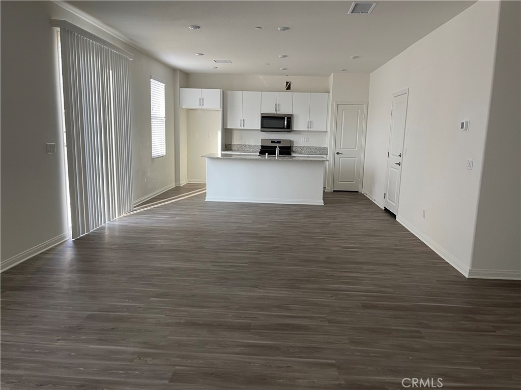 13413 Limestone Drive Property Photo 2