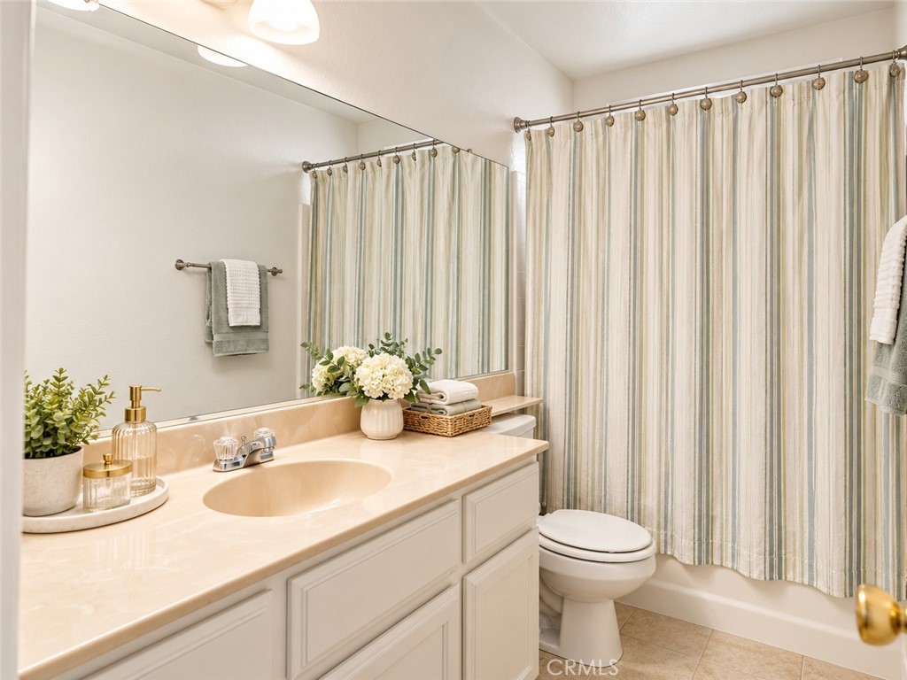 14051 Chaparral Avenue Property Photo 14