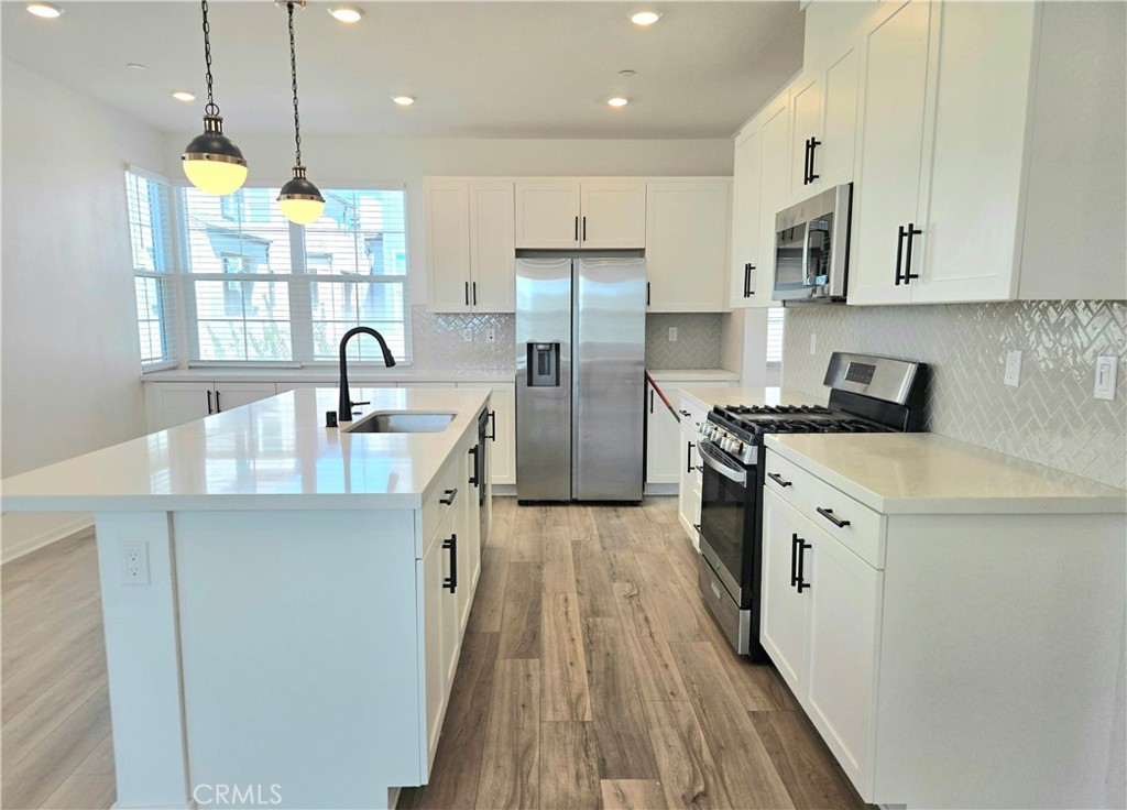 2451 E Hyde Paseo Property Photo 6