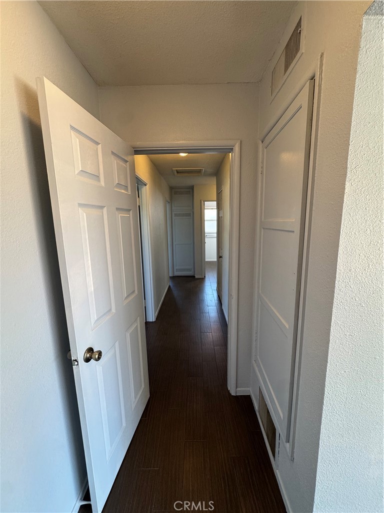 25531 18th Property Photo 11