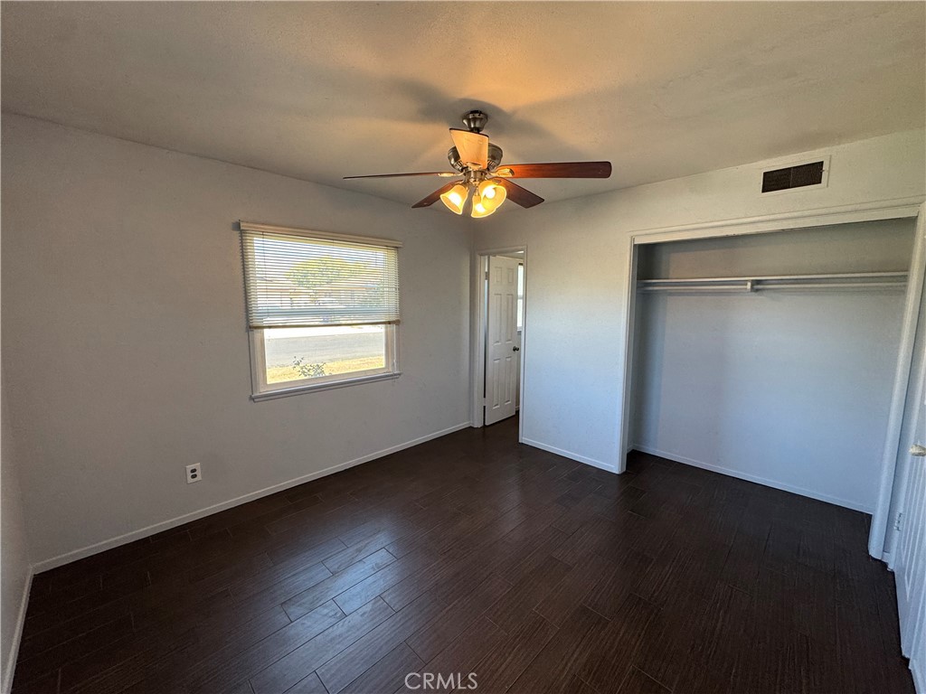 25531 18th Property Photo 12