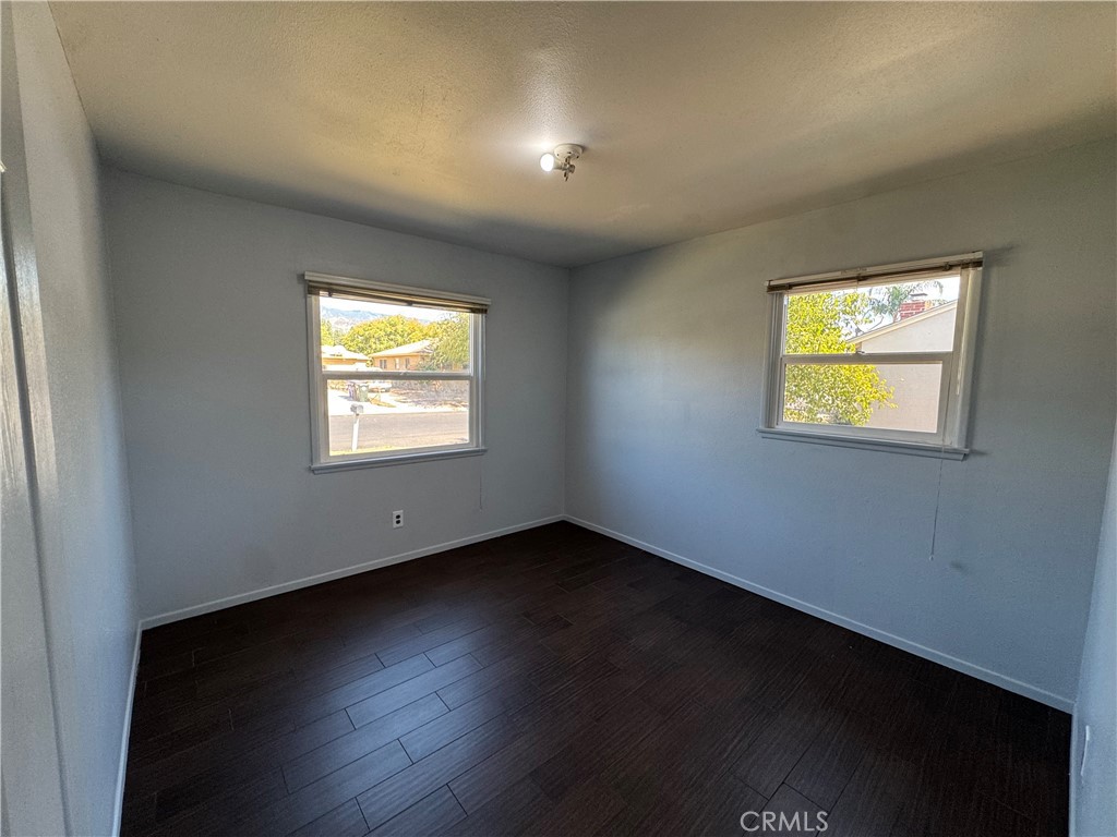 25531 18th Property Photo 15