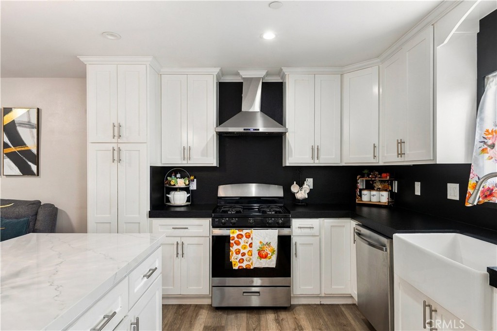 16237 Smoke Tree Property Photo 3