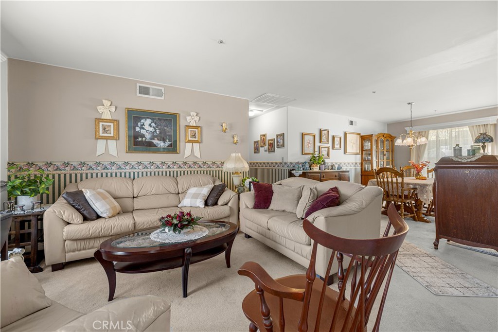14285 Club View Drive Property Photo 13