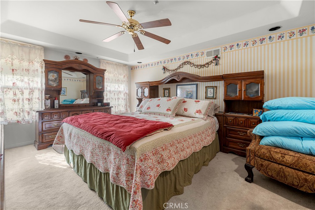 14285 Club View Drive Property Photo 17