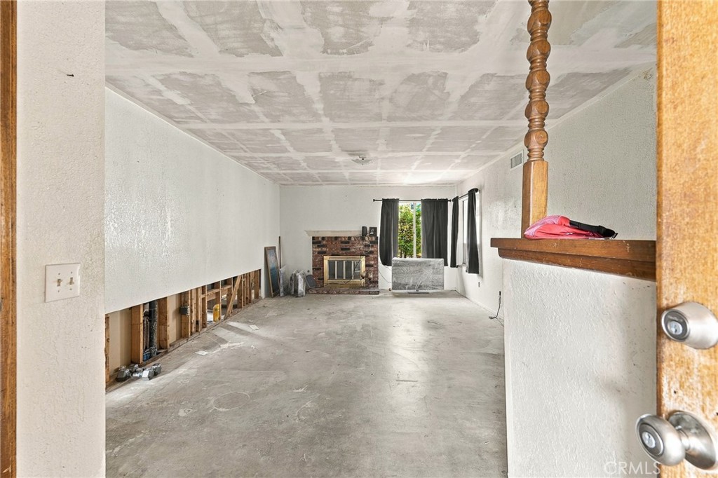17710 Malaga Drive Property Photo 5
