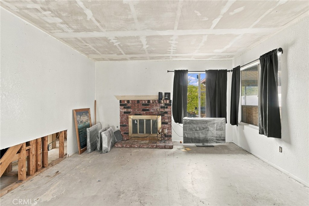 17710 Malaga Drive Property Photo 6