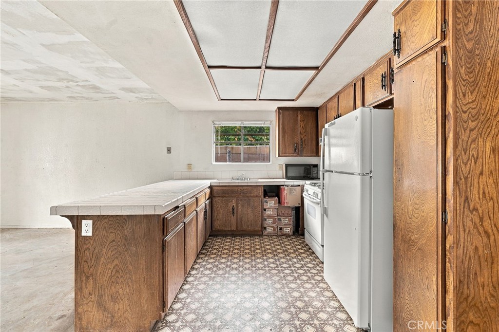 17710 Malaga Drive Property Photo 9