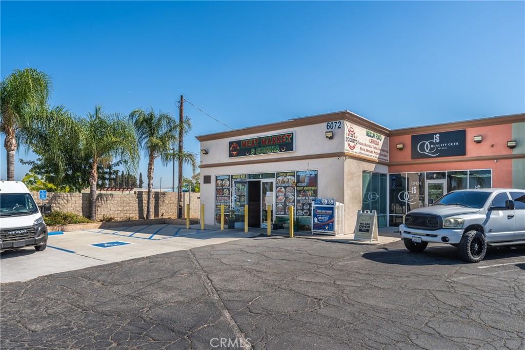 6072 Etiwanda Avenue Property Photo 2