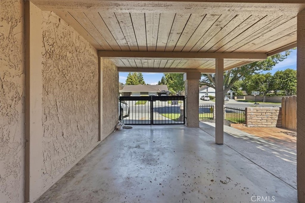 4481 Teresita Court Property Photo 6
