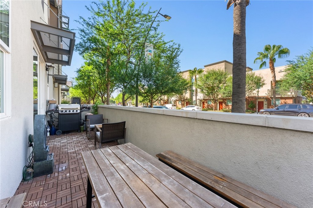 9400 Shade Pl Property Photo 15