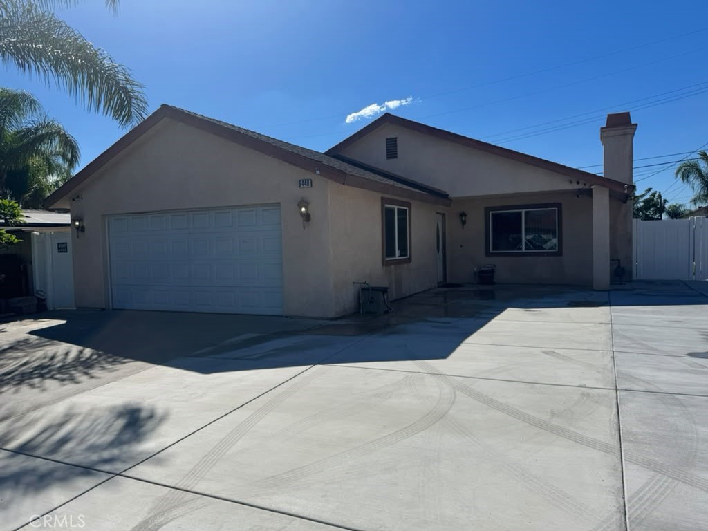 5440 Ironwood Street Property Photo 1