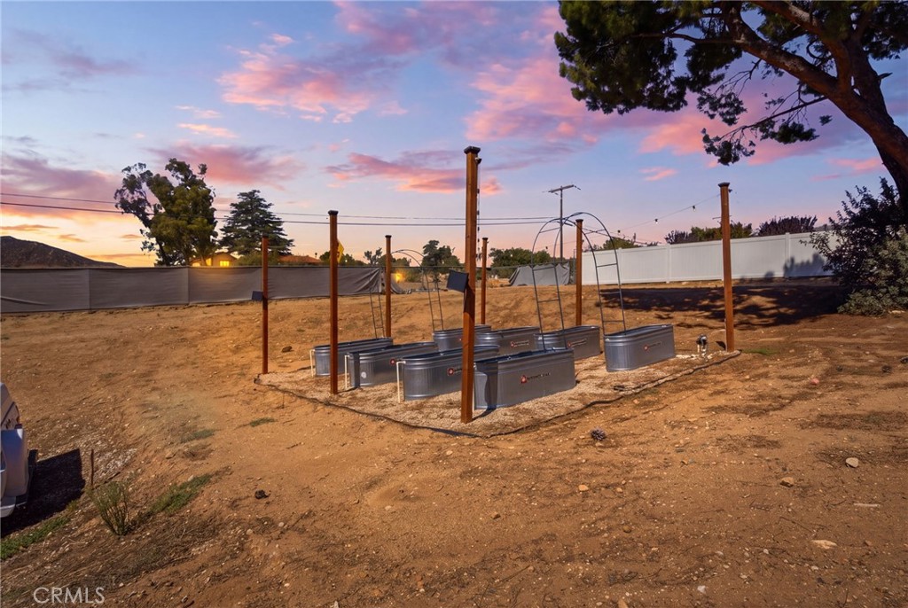 9584 Avenida Miravilla Property Photo 4