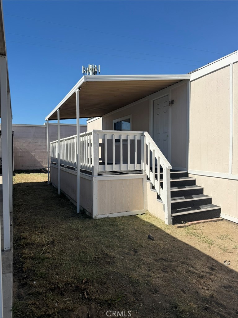 17225 Valley Boulevard 10w Property Photo 2