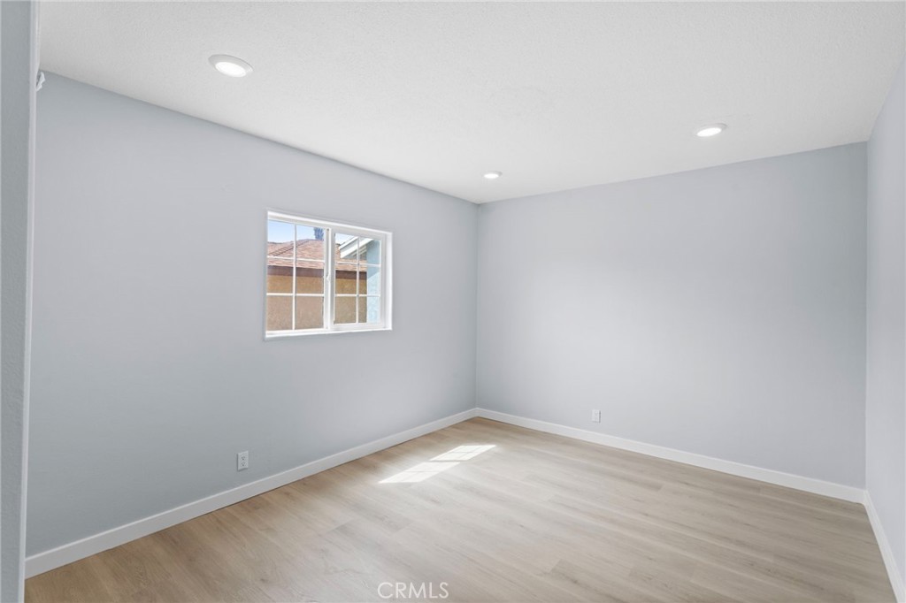 7877 Kempster Property Photo 15