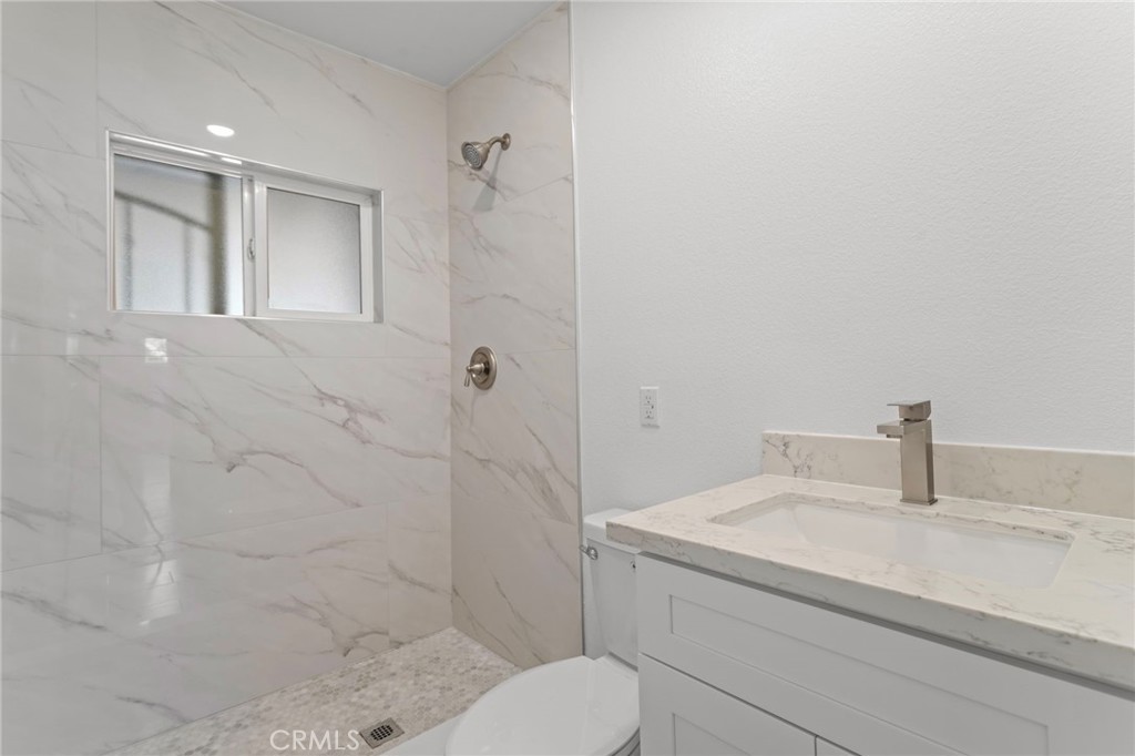7877 Kempster Property Photo 23