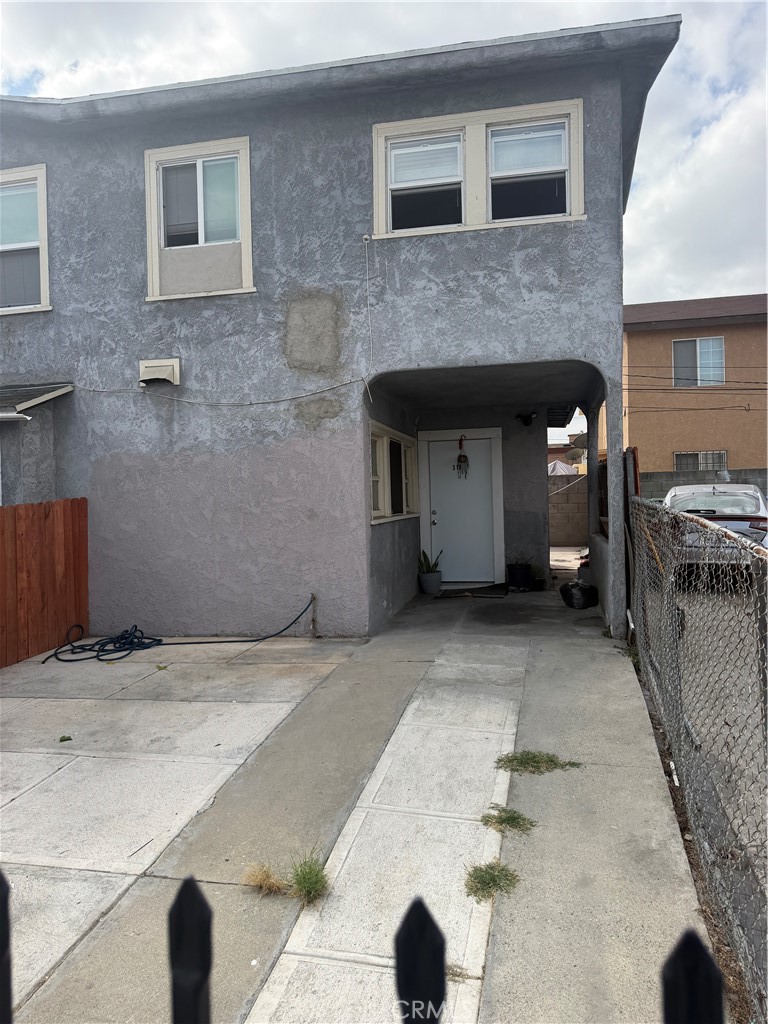 310 E 81st Property Photo 10