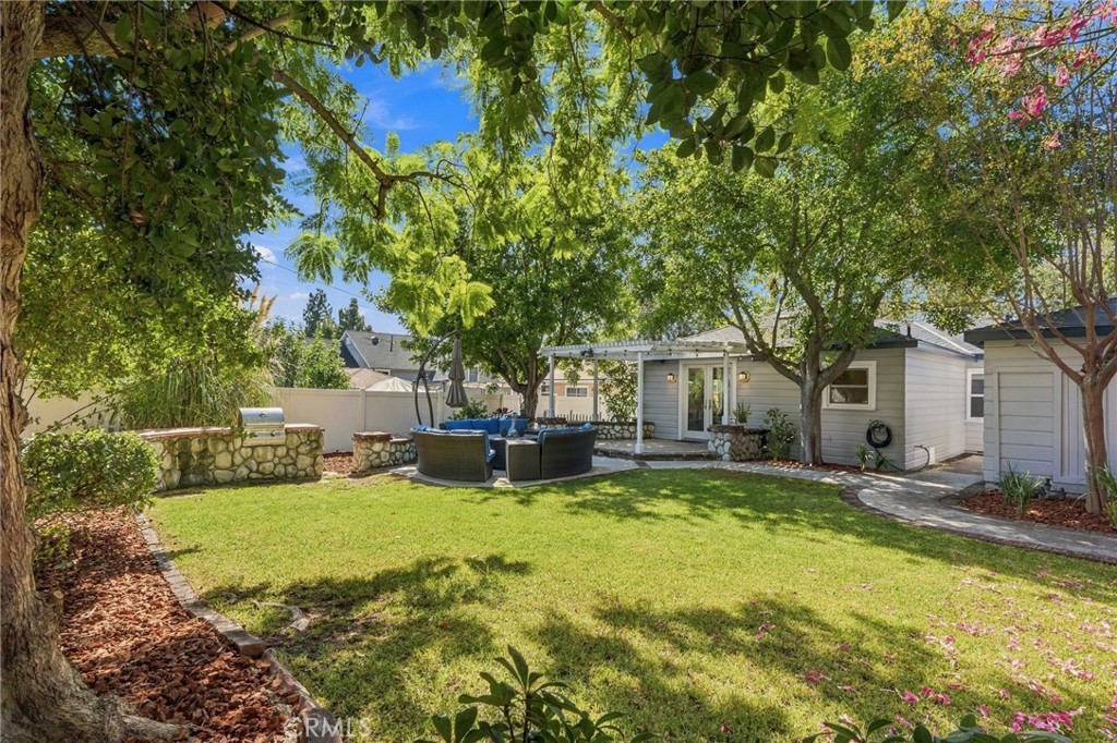 212 N Canyon Boulevard Property Photo 2