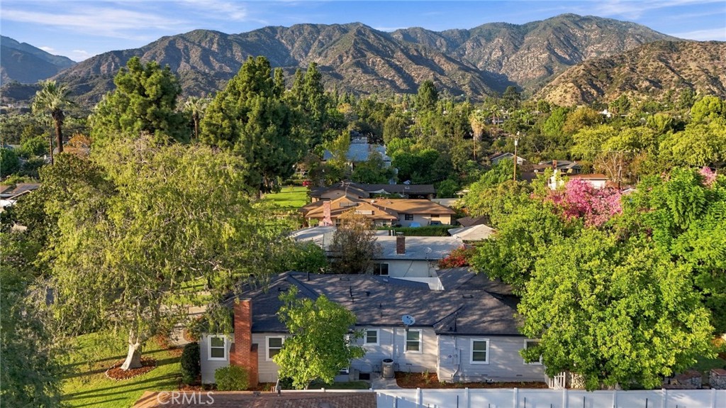 212 N Canyon Boulevard Property Photo 3