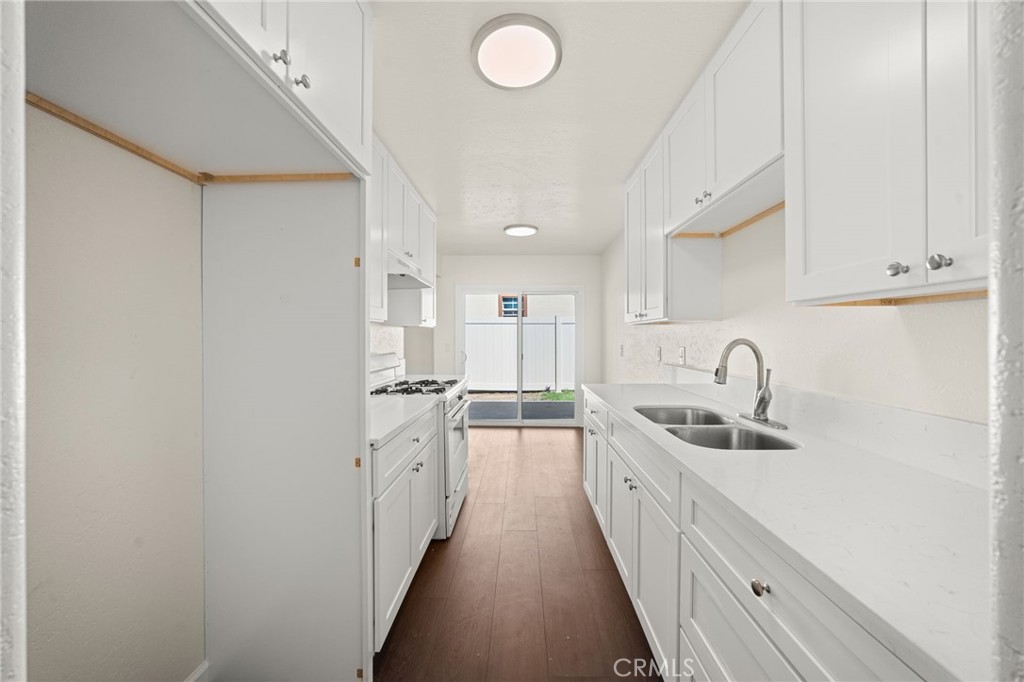 2925 N Sierra Way Property Photo 13