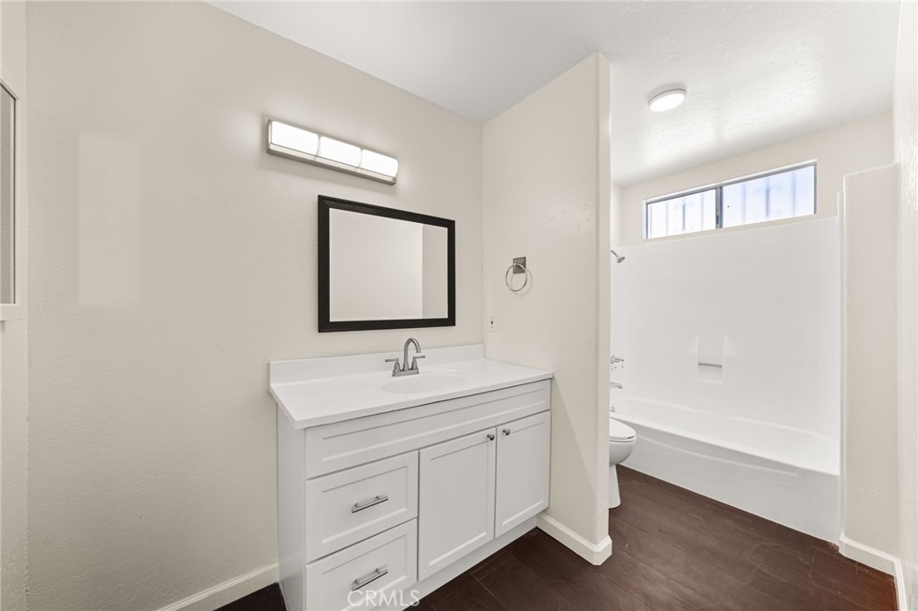 2925 N Sierra Way Property Photo 16