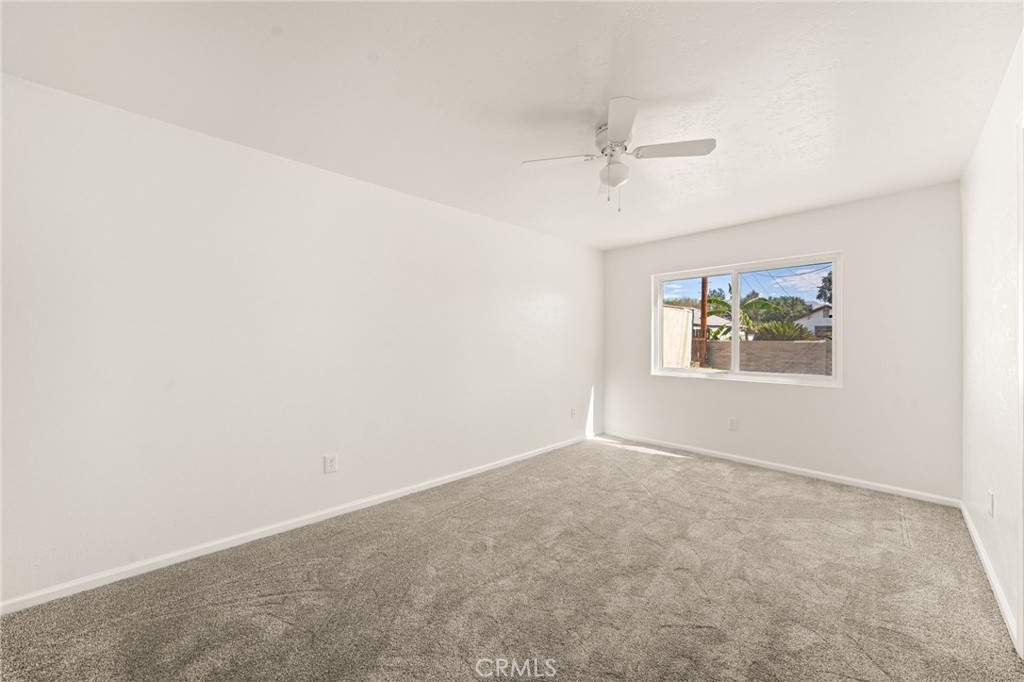 2925 N Sierra Way Property Photo 18