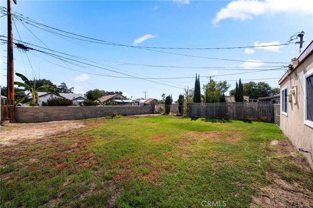2925 N Sierra Way Property Photo 22
