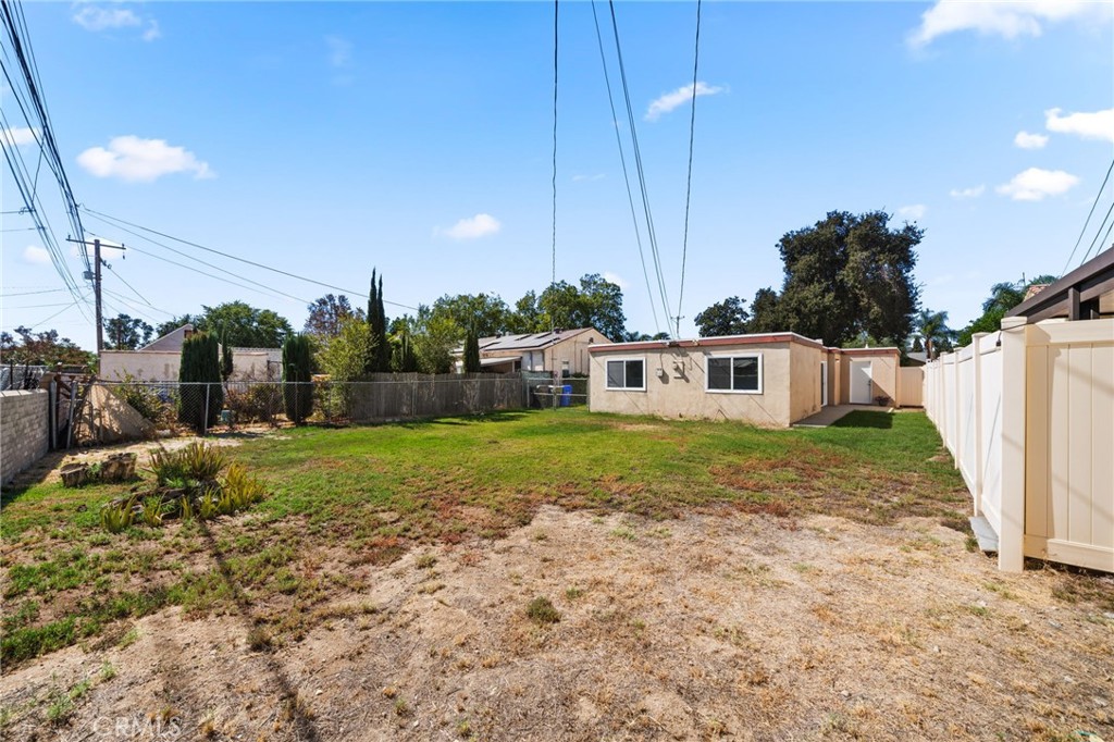 2925 N Sierra Way Property Photo 23