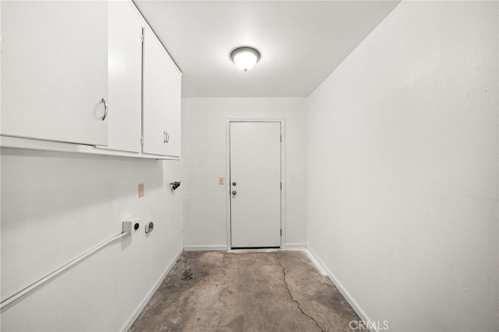 2925 N Sierra Way Property Photo 26