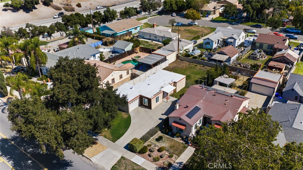 2925 N Sierra Way Property Photo 27