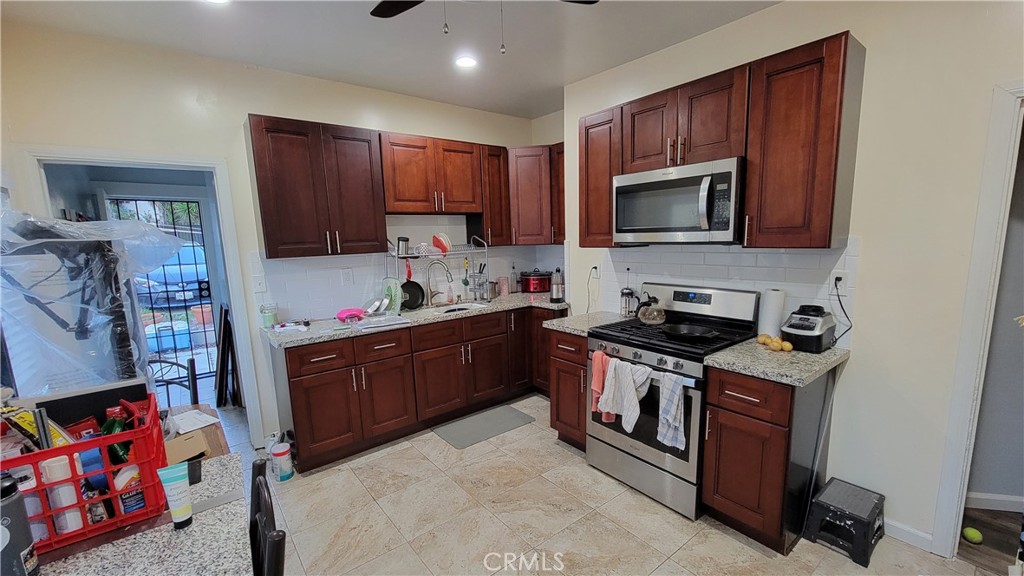 2731 Wabash Avenue Property Photo 3
