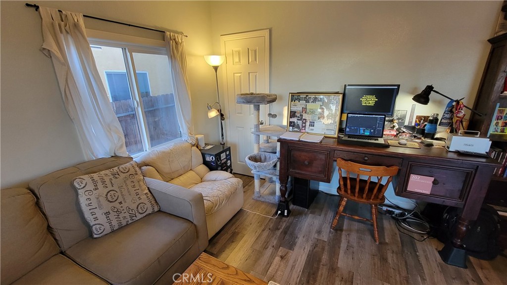 2731 Wabash Avenue Property Photo 10