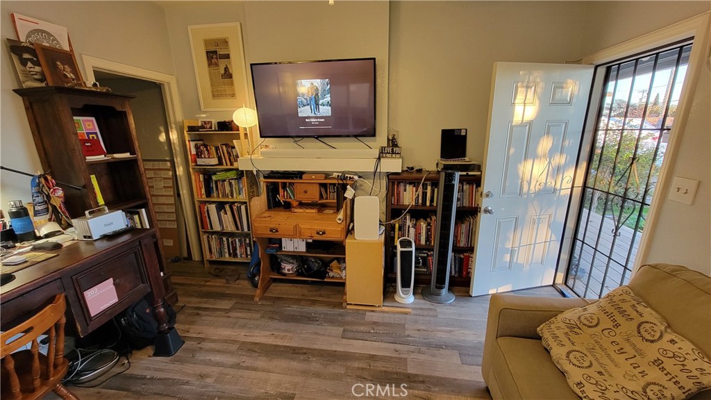 2731 Wabash Avenue Property Photo 11