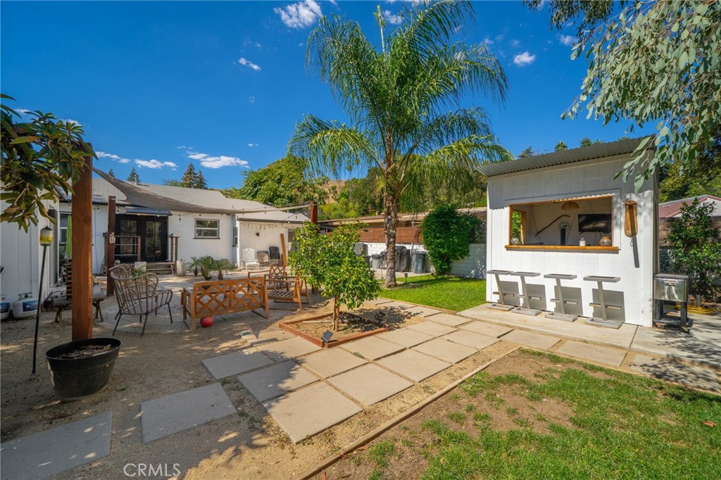 3327 N Crescent Property Photo 44