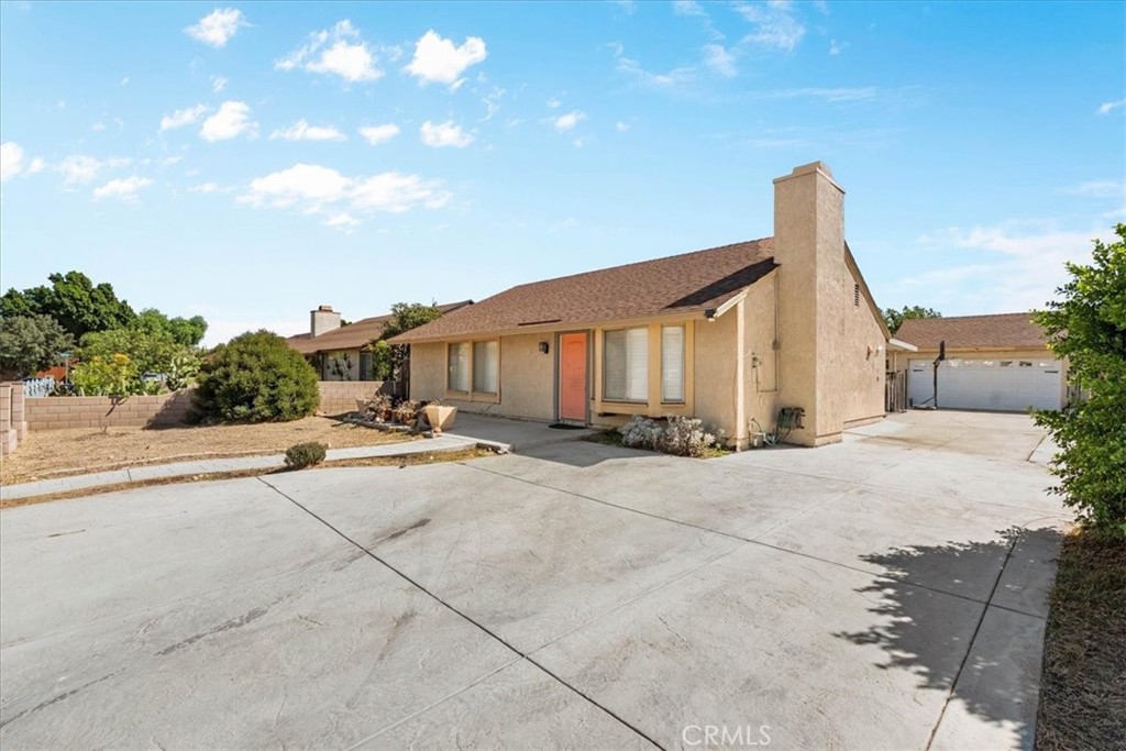 1357 W Jackson Street Property Photo 4