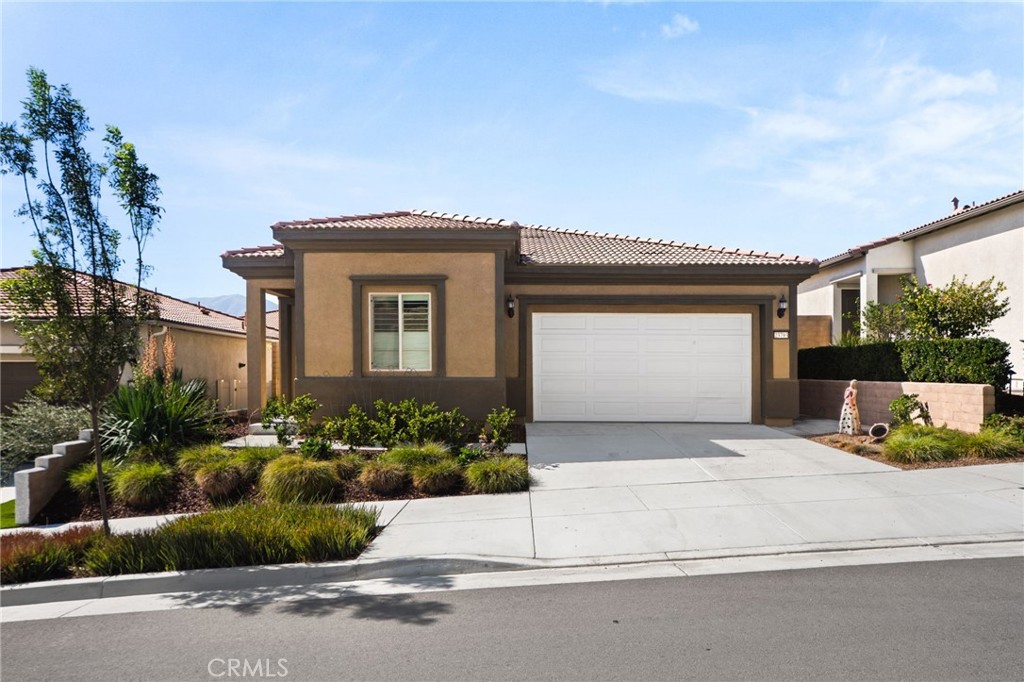 23793 Highvale Property Photo 1
