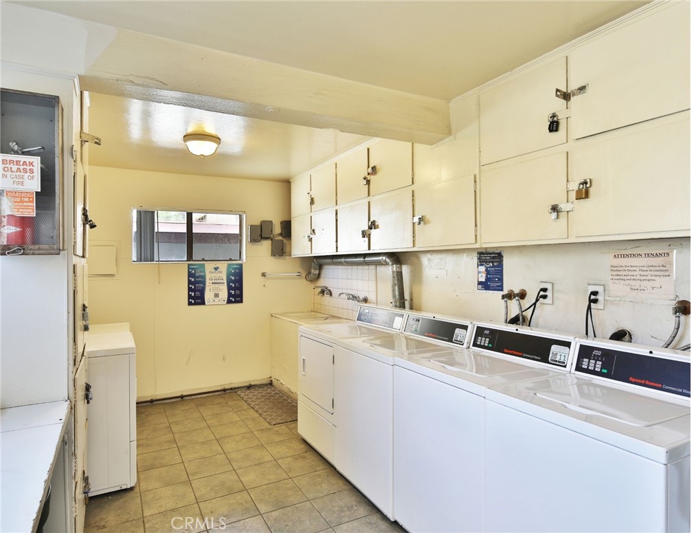 1817 E 2nd Street Property Photo 37