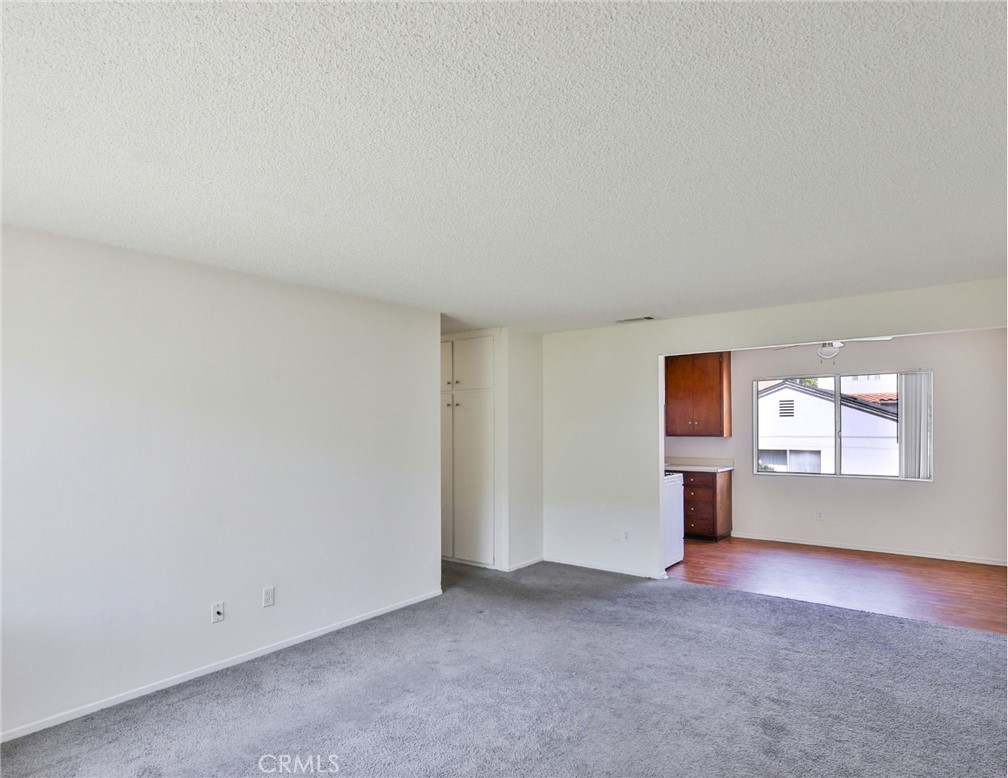 1817 E 2nd Street Property Photo 53