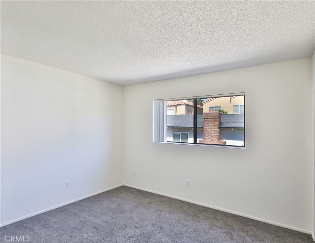 1817 E 2nd Street Property Photo 61