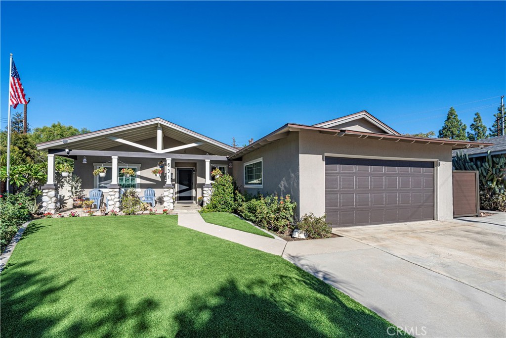 631 N Jansen Avenue Property Photo 1