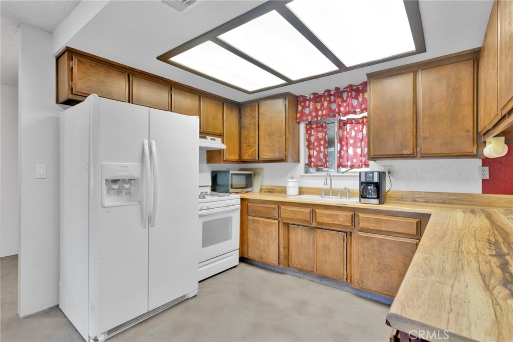 7929 Mono Property Photo 13