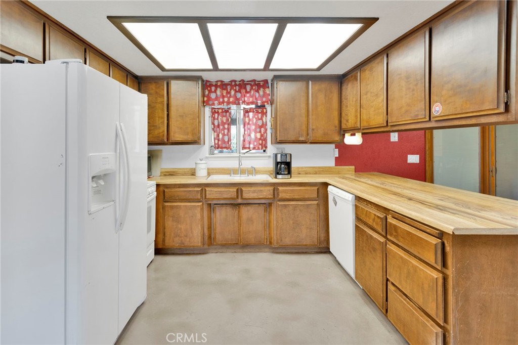 7929 Mono Property Photo 14