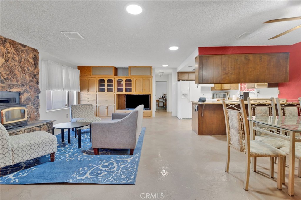 7929 Mono Property Photo 24