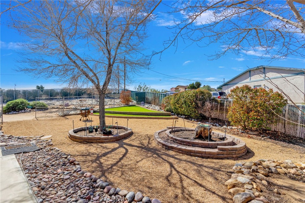 7929 Mono Property Photo 40