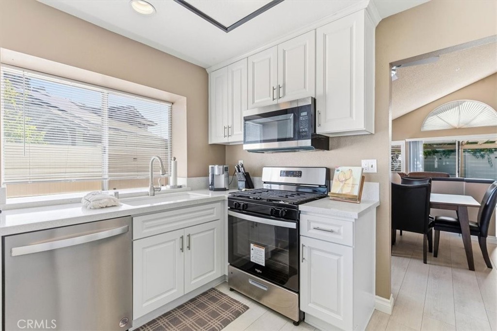 15085 Primrose Court Property Photo 9