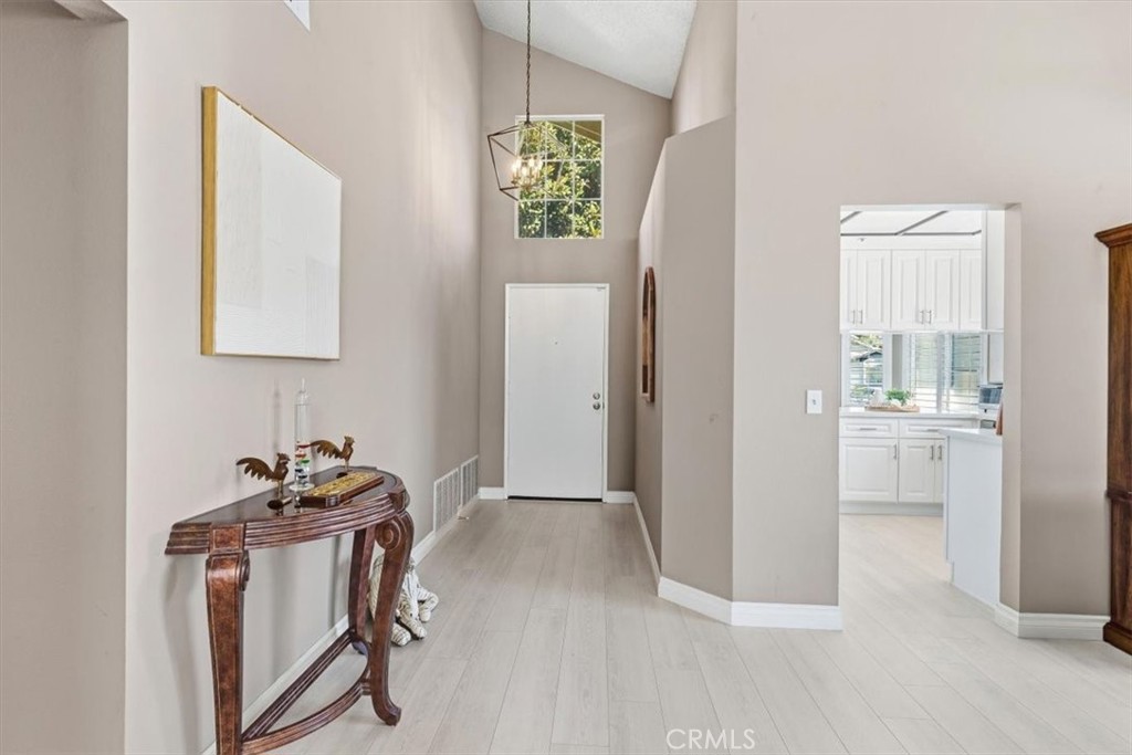 15085 Primrose Court Property Photo 10