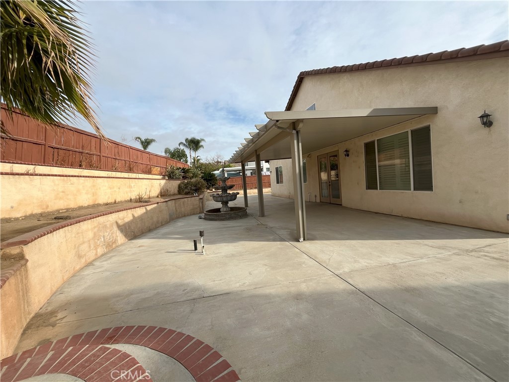 12758 Royal Palm Ln Property Photo 23