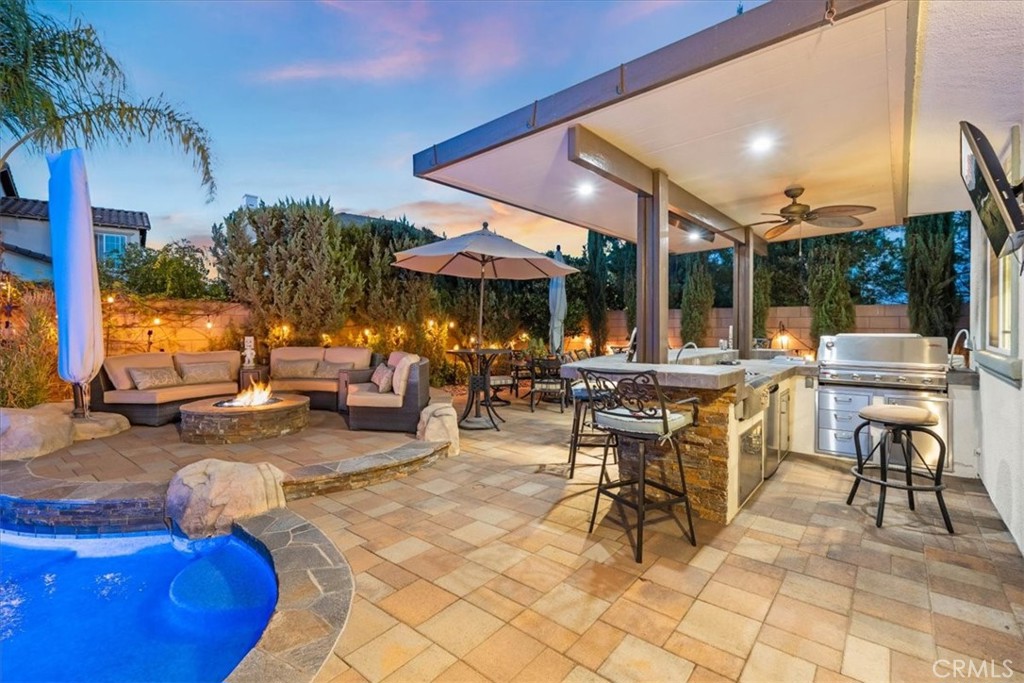 46388 Canyon Crest Court Property Photo 6