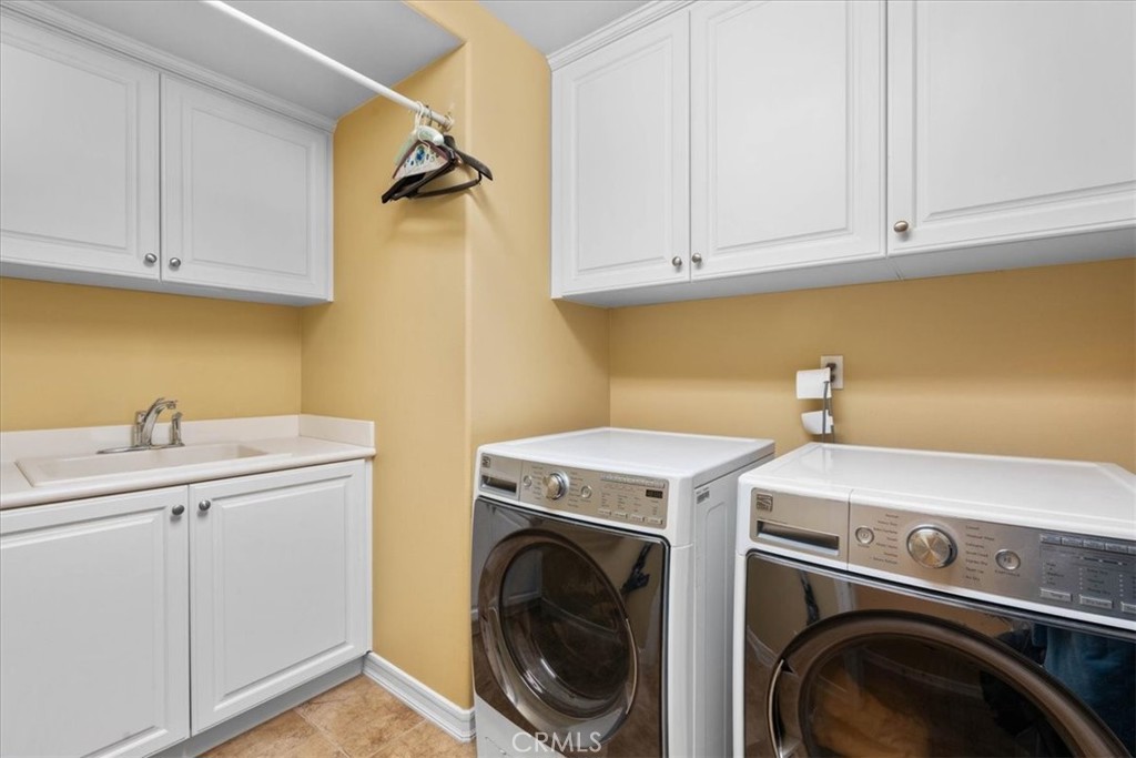 46388 Canyon Crest Court Property Photo 46